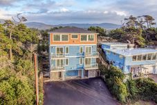 其他 Ocean Views and Spacious Living - Elegant Family Retreat