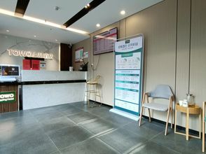 기타 4 Wanye Hotel (Shenzhen Dongmen Pedestrian Street Sunbu Subway Station)