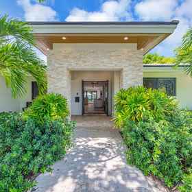 Hotel Exterior 1 Heated Pool and Chef's Kitchen Oasis - Stunning Coastal Haven, Museum of Discovery and Science Hotels