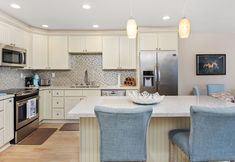 Khác 6 Spectacular Ocean Views and Coastal Charm - Inviting Beachfront Retreat