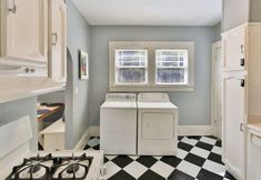 อื่นๆ 7 Cozy Duplex Near Piedmont Park and Dining - Charming Urban Retreat