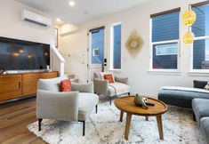 その他 6 Stylish Suites and Modern Amenities - Serene Urban Retreat