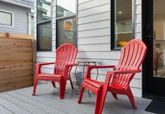 その他 2 Stylish Suites and Modern Amenities - Serene Urban Retreat