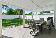 其他 4 The Coastal Retreat: Modern 3BR Home with Beachy Charm