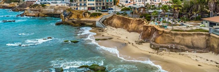 อื่นๆ Cozy Casita with Outdoor Lounge Area - Charming Coastal Oasis