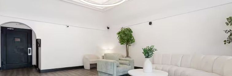 Others Cozy Retreat with Ample Space - Charming Haven for Connection