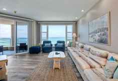 기타 6 Private Balcony and Gated Community Access - Elegant Coastal Escape