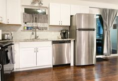 其他 7 Charming Outdoor Dining and Modern Comforts - Delightful Getaway