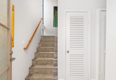 Others 6 Stylish Coastal Townhouse with Two Pools and Spa - Inviting Retreat