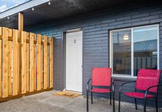 其他 5 Kitchenette and Cozy Patio Area - Stylish Coastal Getaway