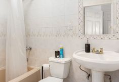 Others 7 Charming Dual Studio Setup with Convenient Amenities - Spacious Retreat