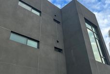 Others Rooftop Oasis with Breathtaking Views - Stylish Urban Retreat