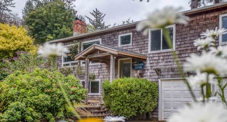 Others 2 Spacious Ocean View Home with Cozy Retreat Spaces - Inviting Getaway