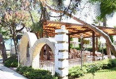 其他 6 Linda Resort Hotel