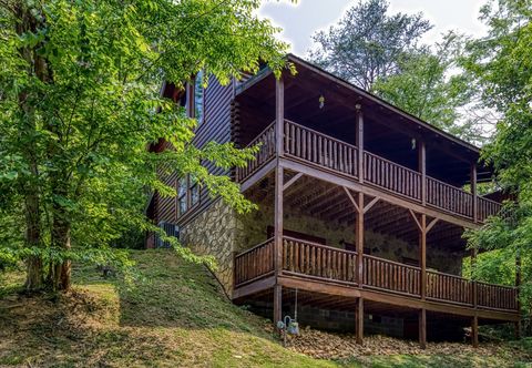 Khác Outdoor Pool and Game Room - Stunning Log Cabin Retreat