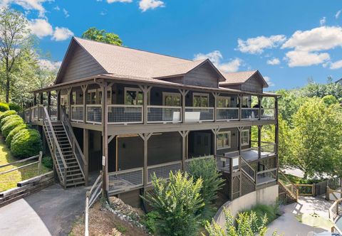 其他 Scenic Views and Hot Tub on Covered Deck - Charming Log Cabin