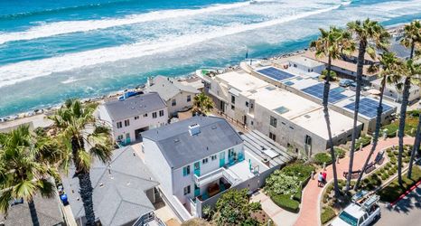 Lain-lain 2 Ocean View Balcony and Vintage Fireplace - Charming Coastal Retreat