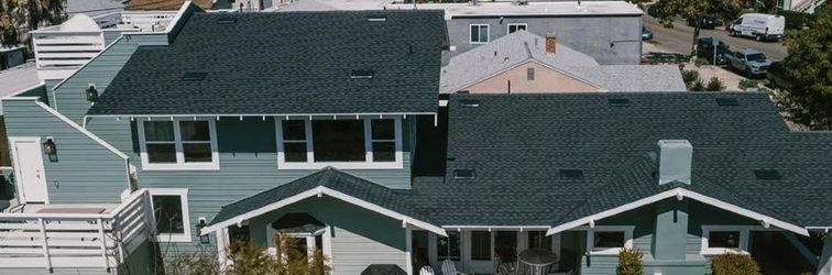 Others Spacious Outdoor Decks and Two Family Rooms - Charming Coastal Retreat