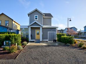 Others 4 Open Concept Living and Back Porch Bliss - Charming Coastal Retreat