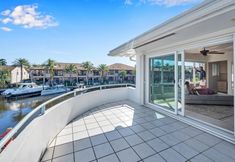 Others 2 Heated Pool and Dock Access - Luxurious Waterfront Haven