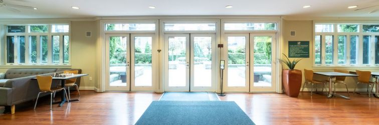 其他 Stunning Bay Views and Spacious Two-Level Design - Stylish Urban Retreat