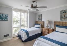 Others 5 Expansive Harbor Views and Gourmet Kitchen - Serene Coastal Retreat