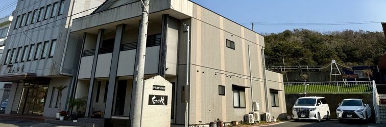 Lainnya Irago Takanoya