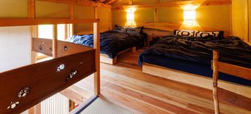 Others 3 KURA HINAWARA