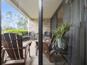 其他 4 Golf Course View with Modern Comforts and Dining Options - Serene Retreat