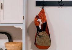 Others 7 Charming Hideaway with Modern Amenities - Cozy and Inviting Retreat