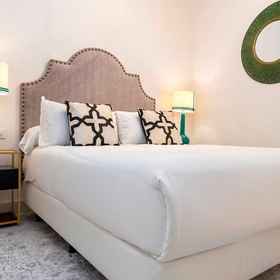 Logo 1 Beautiful one bedroom apartment in the heart of Seville. Feria I, Hotel Utrera