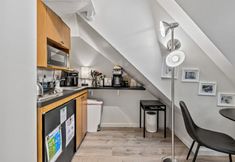 Lain-lain 5 Cozy Studio with Exclusive Amenities - Charming Urban Oasis