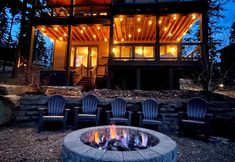 Others 2 Serene Retreat- Hot tub, Mountain View, Fire pit, Tennis