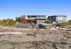 Others 6 Direct Beach Access and Spacious Living - Beautiful Coastal Retreat