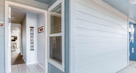 อื่นๆ 2 Serene Siletz Bay View and Cozy Fireplace - Charming Coastal Escape