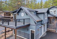 Lain-lain 5 Luxurious Kitchen and Game Room with Tranquil Outdoor Space - Stunning Retreat