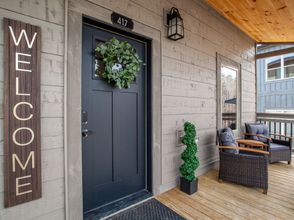 Others 4 Indoor Pool and Hot Tub - Stunning Smoky Mountain Retreat