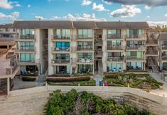 Others 4 Ocean Vistas and Luxurious Amenities - Exquisite Coastal Retreat