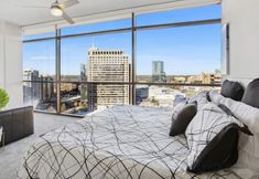 Others 7 Resort Style Pool and Modern Amenities - Stylish Luxury Escape