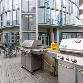 Hotel Interior/Public Areas1Sweeping City Views and Modern Kitchen - Stylish Serenity,金郡公寓