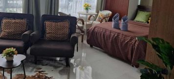 Others 4 Spacious Studio unit with Balcony and Seaview