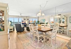 Others 7 Gulf Front Views and Heated Pool - Stunning Coastal Retreat