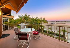 其他 6 Sunny Bayfront Patio and BBQ - Bright Coastal Retreat