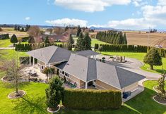 其他 6 Spacious Family Retreat with Expansive Yard - Charming Country Escape