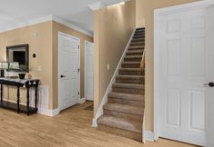 Others 3 Cozy Gas Fireplace and Hot Tub with Foosball - Deluxe Rustic Retreat