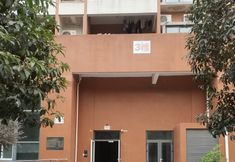 Others 2 The Daze Apartment Hotel