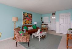 Others 4 Waterway Views and Cozy Retreat - Charming Waterfront Escape