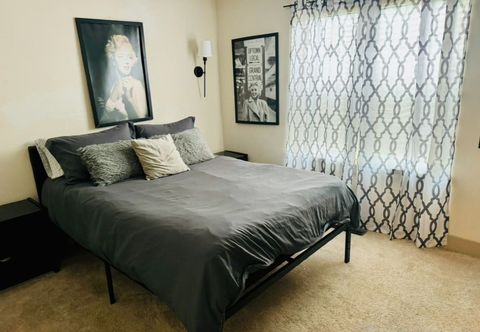 其他 Stunning City Views and Modern Amenities - Cozy Stylish Retreat