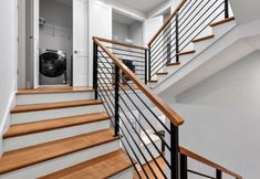 Lainnya 6 Furnished Rooftop and Breathtaking Skyline Views - Stylish Urban Haven