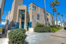 その他 Private Balcony and Gated Community Access - Elegant Coastal Escape